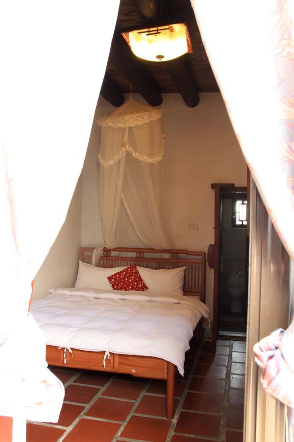 Love Nostalgia No. 53 B&B Jincheng Buitenkant foto